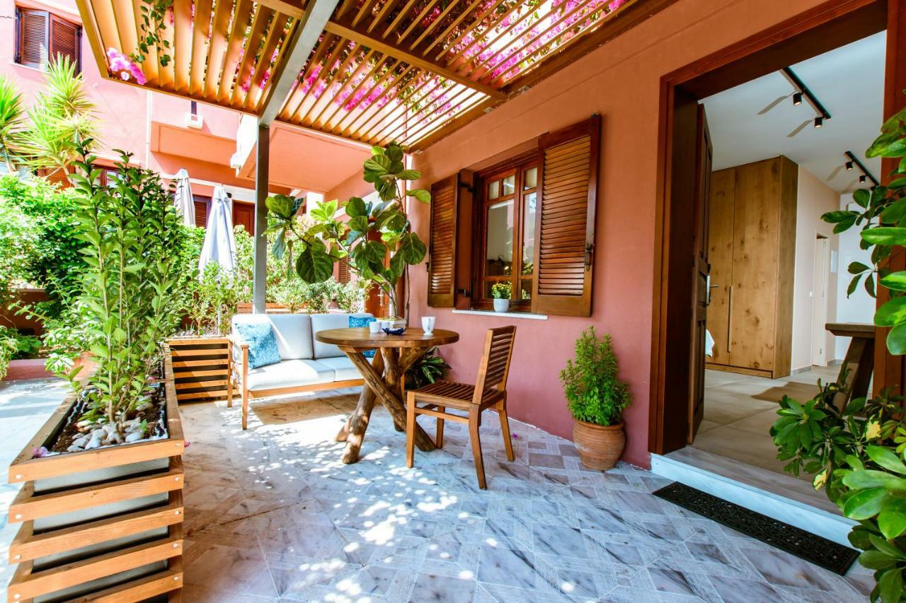 Anais Suites Káto Darátsos Eksteriør bilde